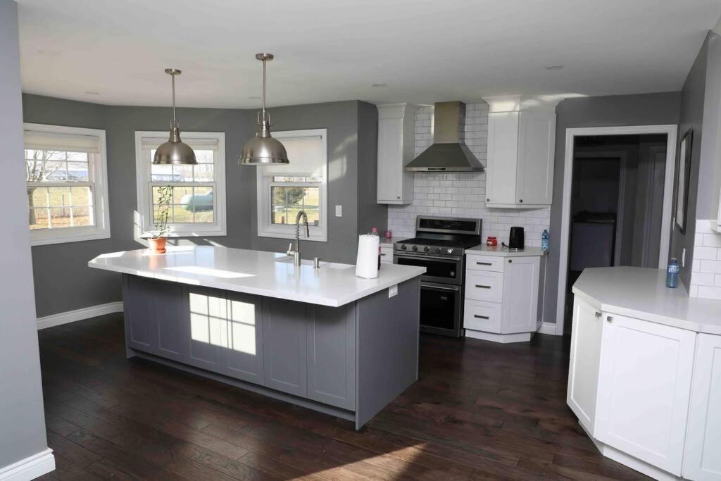 Bowmanville Event Place ภายนอก รูปภาพ