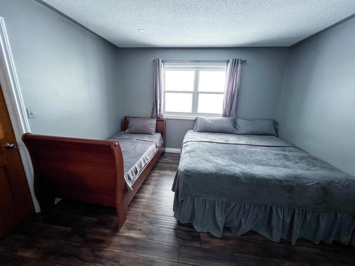 Bowmanville Event Place ภายนอก รูปภาพ